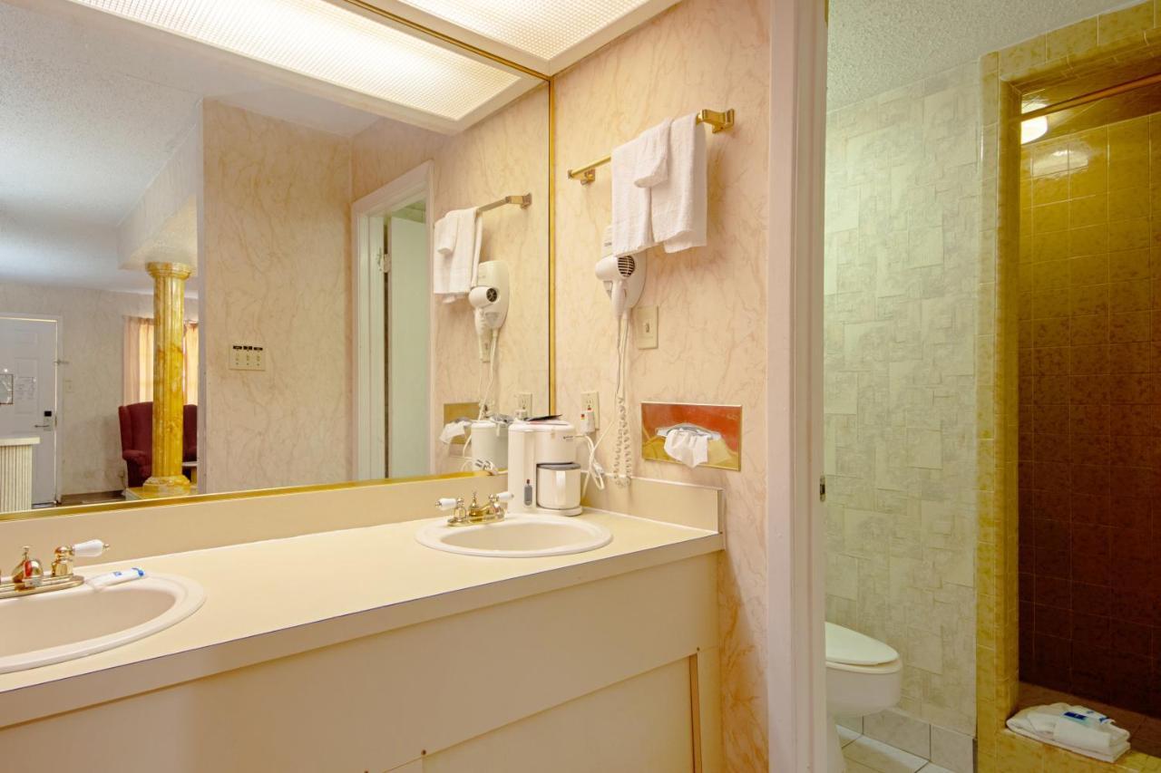 Economy Inn & Suites เดนตัน ภายนอก รูปภาพ